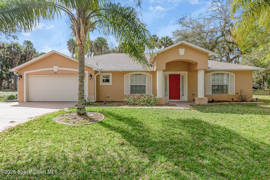 787 Seymour Road NE, Palm Bay, FL 32905