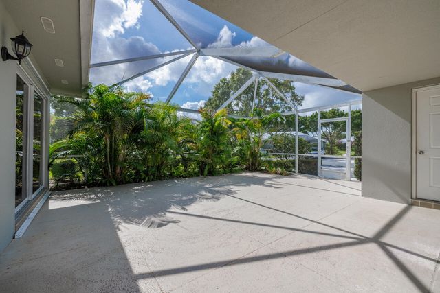 1560 SW Waterfall Boulevard, Palm City, FL 34990