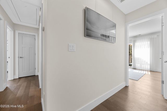 209 Sand Dollar Lane, Hampstead, NC 28443