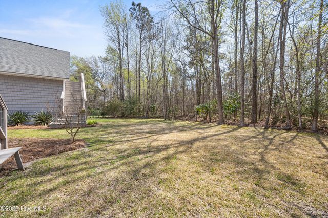 209 Sand Dollar Lane, Hampstead, NC 28443