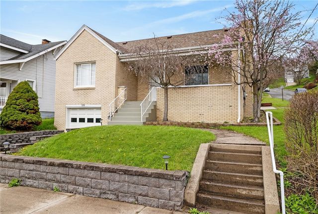 335 E Pike St, Houston, PA 15342