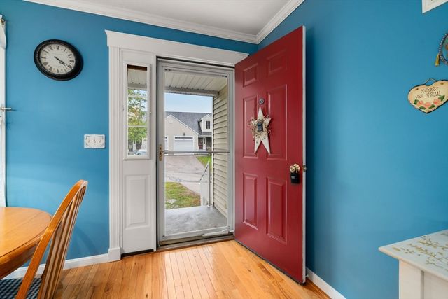 82 Fox Run Rd 82, Blackstone, MA 01504