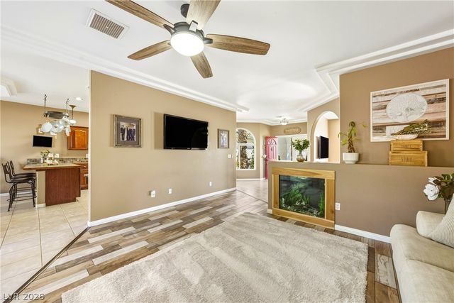 274 Doobie Avenue, Las Vegas, NV 89183