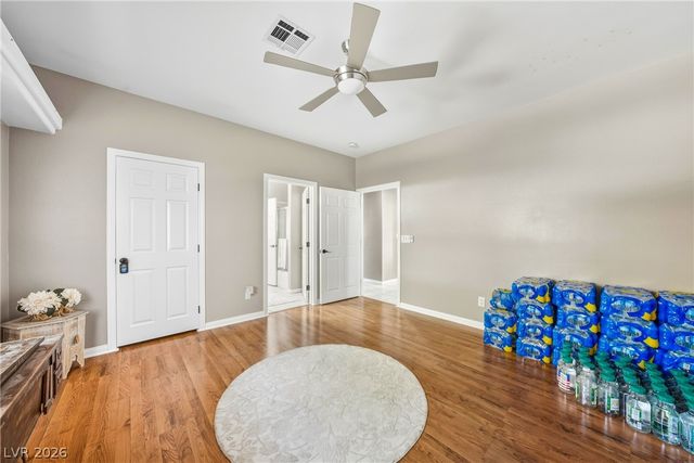 274 Doobie Avenue, Las Vegas, NV 89183