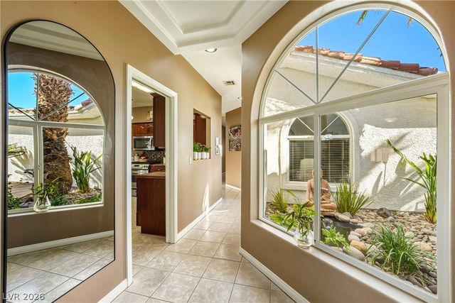 274 Doobie Avenue, Las Vegas, NV 89183