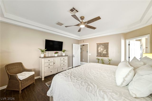 274 Doobie Avenue, Las Vegas, NV 89183