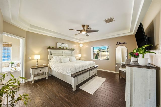 274 Doobie Avenue, Las Vegas, NV 89183