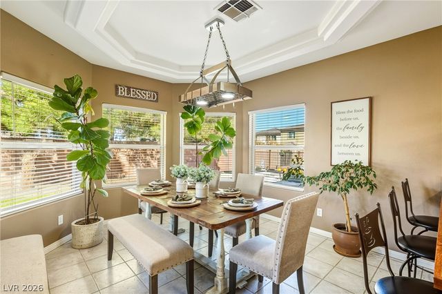 274 Doobie Avenue, Las Vegas, NV 89183