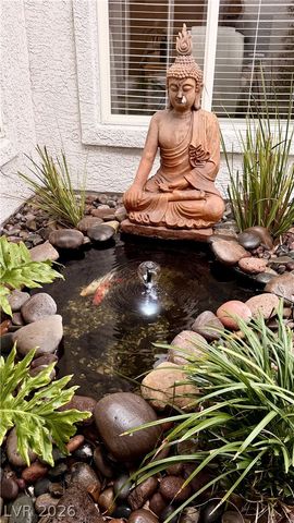 274 Doobie Avenue, Las Vegas, NV 89183