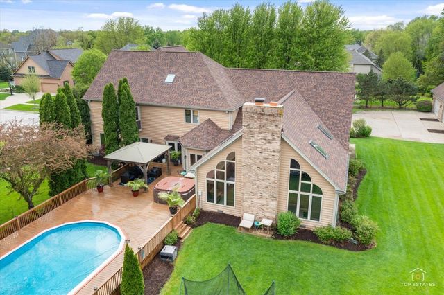 601 Ridgelawn Trail, Batavia, IL 60510