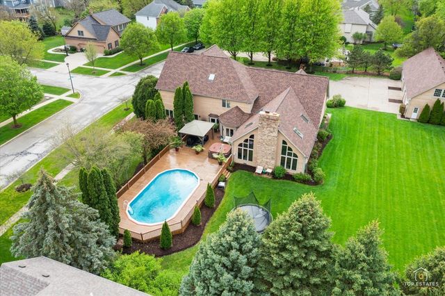 601 Ridgelawn Trail, Batavia, IL 60510