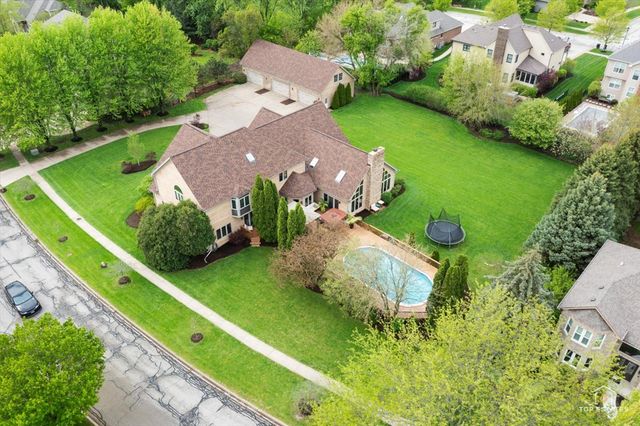 601 Ridgelawn Trail, Batavia, IL 60510