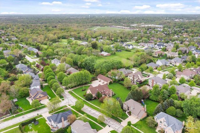 601 Ridgelawn Trail, Batavia, IL 60510