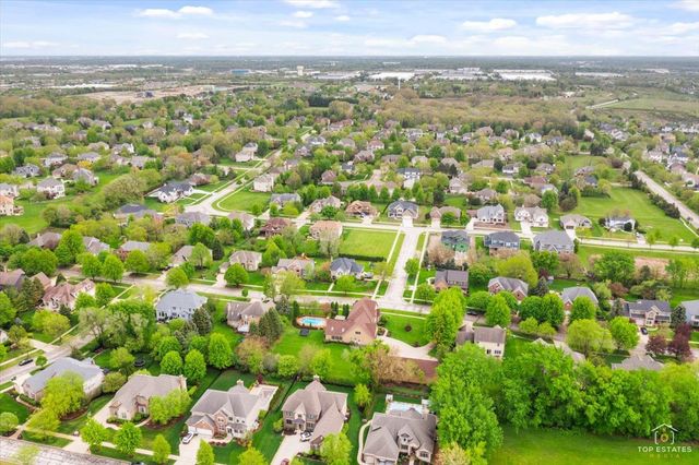 601 Ridgelawn Trail, Batavia, IL 60510