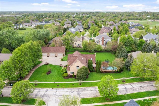 601 Ridgelawn Trail, Batavia, IL 60510