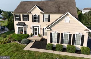 1898 SASSAFRAS LN, Quakertown, PA 18951