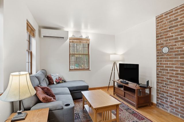 359 Montague Rd, Shutesbury, MA 01072