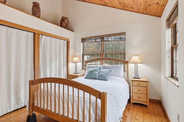 359 Montague Rd, Shutesbury, MA 01072