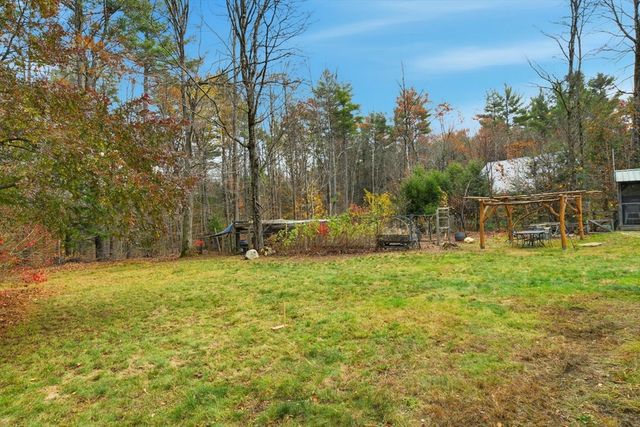 359 Montague Rd, Shutesbury, MA 01072