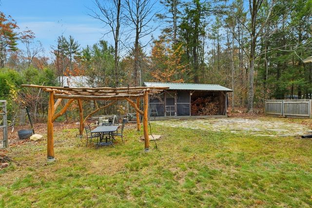 359 Montague Rd, Shutesbury, MA 01072