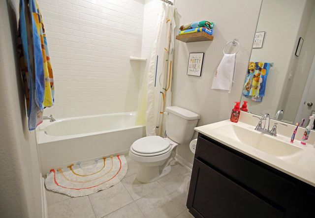 12139 Wooden Mill Lane, Santa Fe, TX 77510