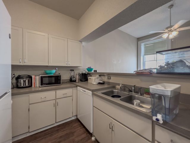 151 Calhoun Street D, Charleston, SC 29401