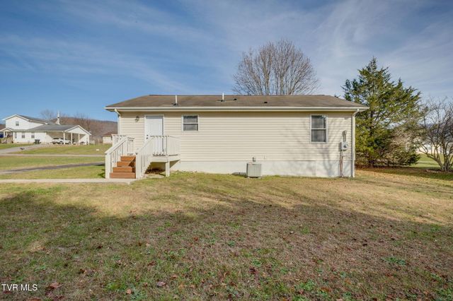 323 Mountain Ash Drive, Dryden, VA 24243