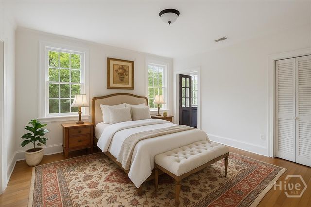 34 Washington Avenue, Savannah, GA 31405