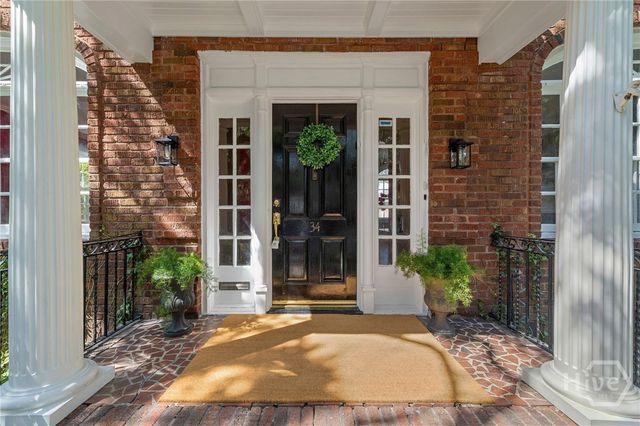 34 Washington Avenue, Savannah, GA 31405