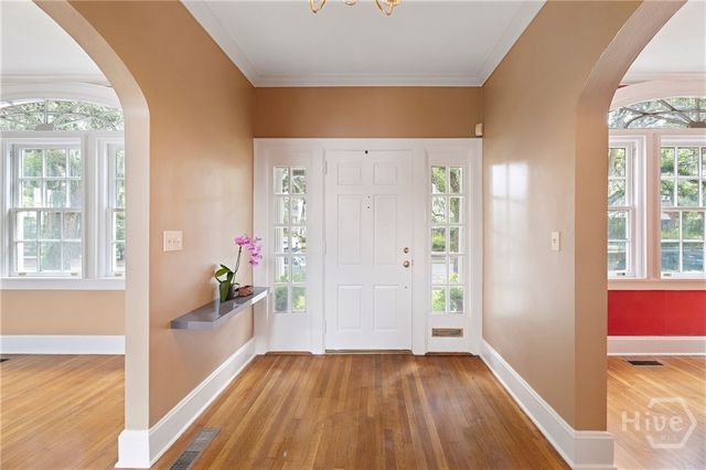 34 Washington Avenue, Savannah, GA 31405