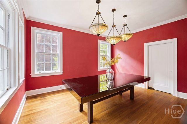 34 Washington Avenue, Savannah, GA 31405