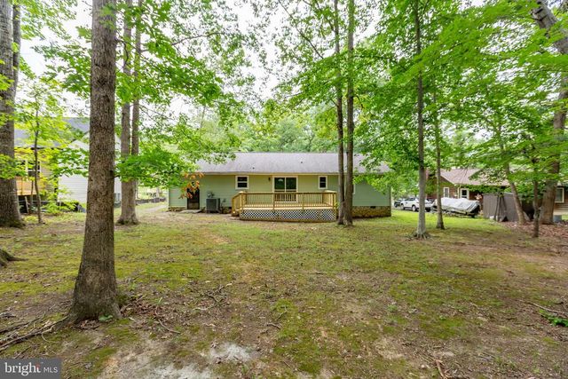 1105 LAKEVIEW PKWY, Locust Grove, VA 22508