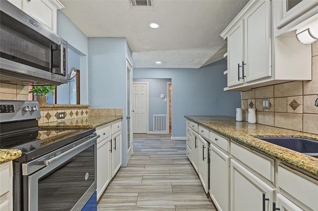 12802 Enchanted Path Drive, Houston, TX 77044