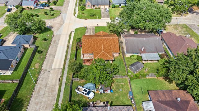 12802 Enchanted Path Drive, Houston, TX 77044