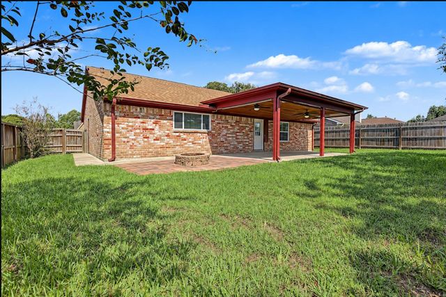 12802 Enchanted Path Drive, Houston, TX 77044