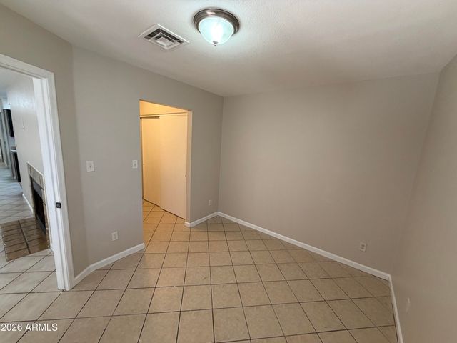 4820 N 89th Avenue 42, Phoenix, AZ 85037