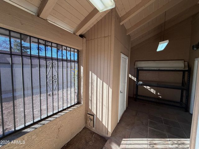 4820 N 89th Avenue 42, Phoenix, AZ 85037