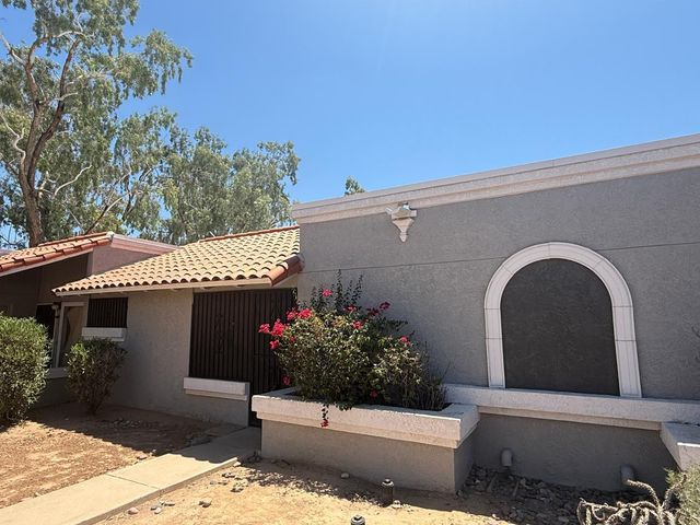 4820 N 89th Avenue 42, Phoenix, AZ 85037