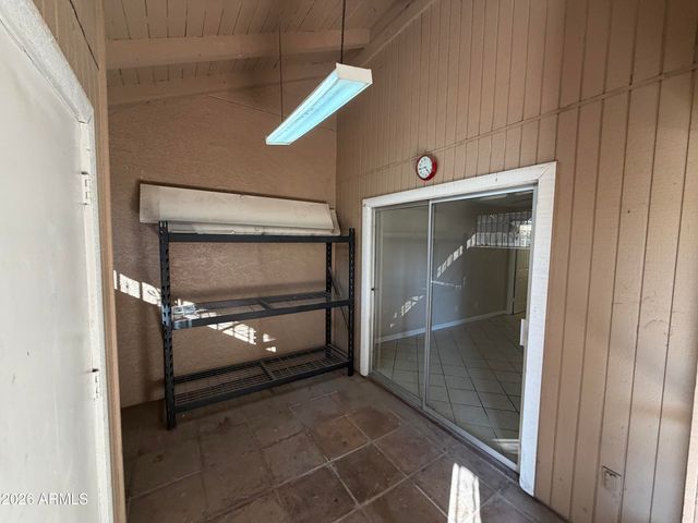 4820 N 89th Avenue 42, Phoenix, AZ 85037