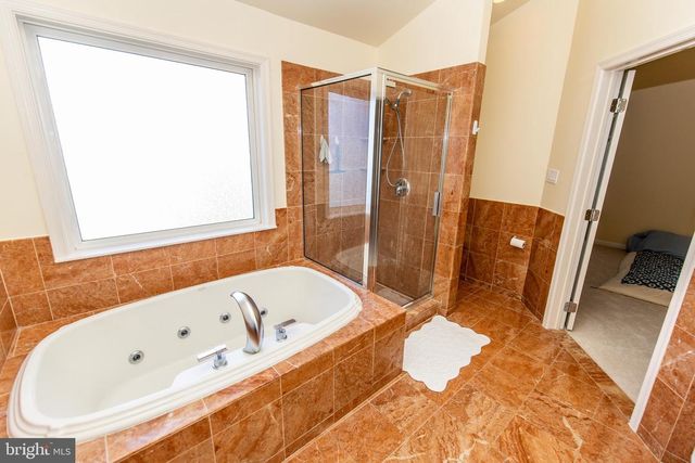 1610 CLARKS CT, Crofton, MD 21114