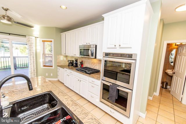 1610 CLARKS CT, Crofton, MD 21114