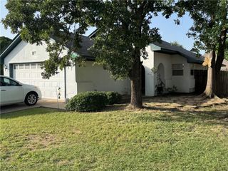 3700 Marielene Circle, College Station, TX 77845