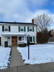 4202 Park Forest Drive, Flint, MI 48507