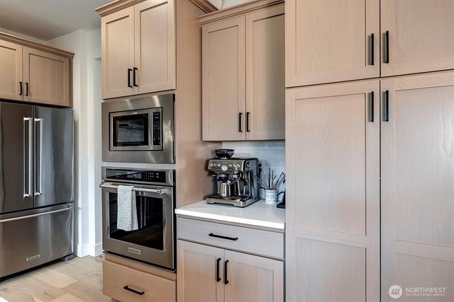 12143 NE 170th Place, Bothell, WA 98011