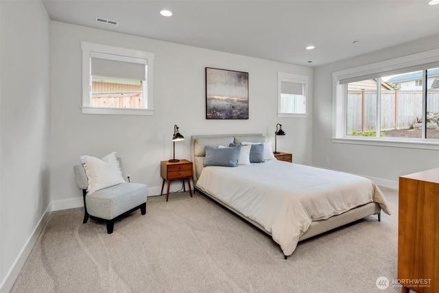 12143 NE 170th Place, Bothell, WA 98011