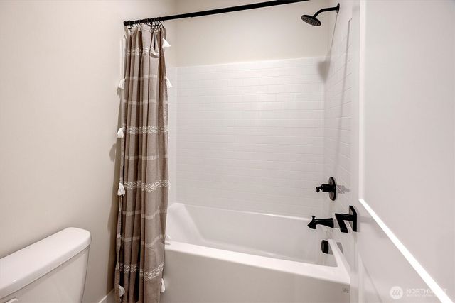 12143 NE 170th Place, Bothell, WA 98011