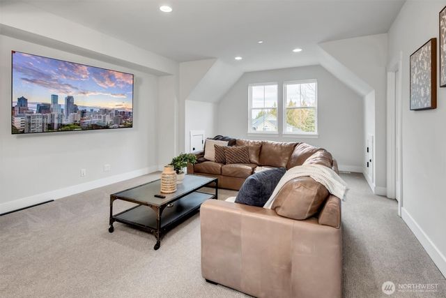 12143 NE 170th Place, Bothell, WA 98011