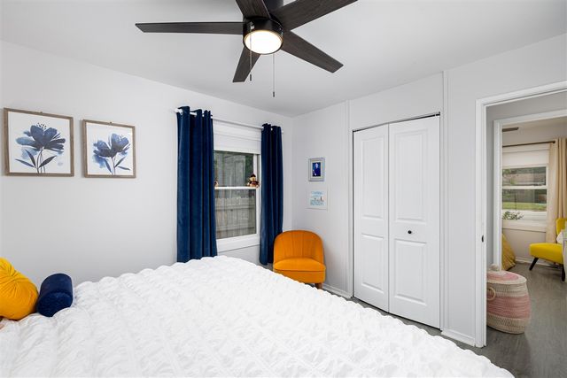 1036 N Maple Road, Ann Arbor, MI 48103
