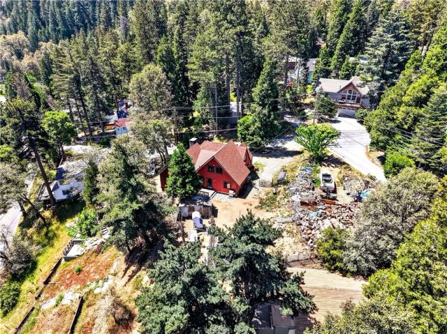 336 Lovers, Cedarpines Park, CA 92322