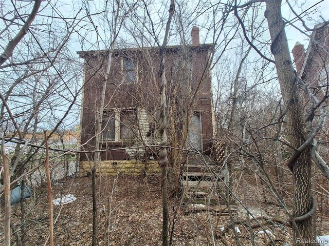 14 North Street, Highland Park, MI 48203
